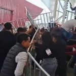 ¡Irrumpen en informe de Sheinbaum! Presuntos normalistas de El Mexe entran al acto en Pachuca