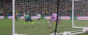 Gil Mora aparece y rescata el empate con una gran definición